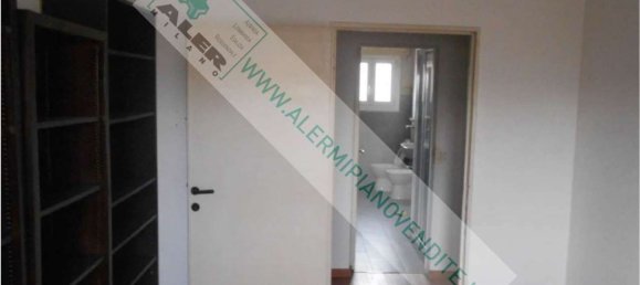 3 bedrooms Apartment in Milan, Italy No. 373113 21