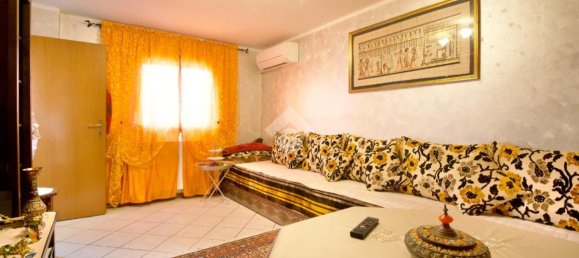 3 rooms House in Reggio Emilia, Italy No. 14680 71