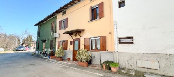 3 rooms House in Reggio Emilia, Italy No. 14680 67