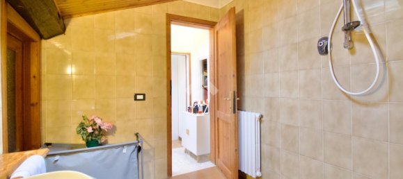 3 rooms House in Reggio Emilia, Italy No. 14680 54