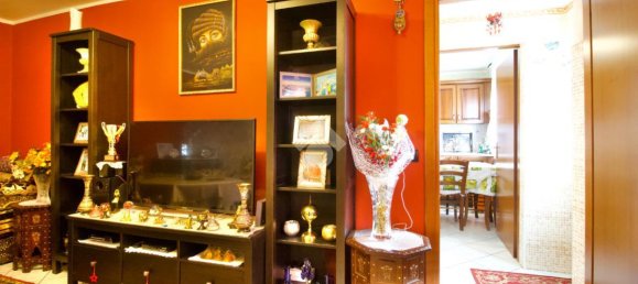 3 rooms House in Reggio Emilia, Italy No. 14680 81