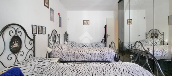 3 rooms House in Reggio Emilia, Italy No. 14680 41