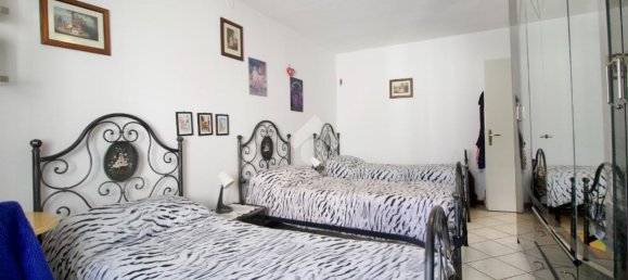 3 rooms House in Reggio Emilia, Italy No. 14680 73