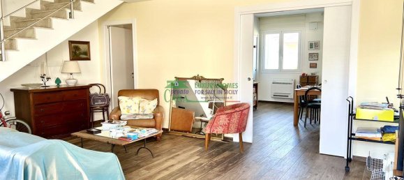 4 rooms House in Santa Croce Camerina, Italy No. 82914 3