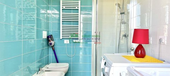 4 rooms House in Santa Croce Camerina, Italy No. 82914 11