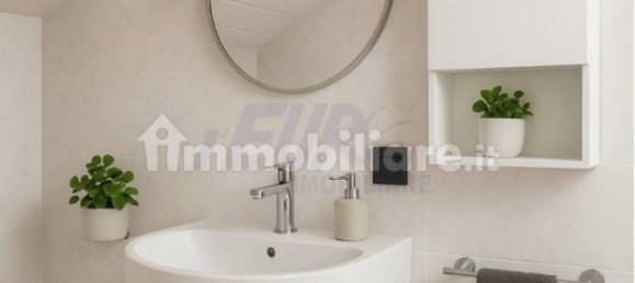 3 chambres Appartement à Reggio Emilia, Italy No. 357227 12