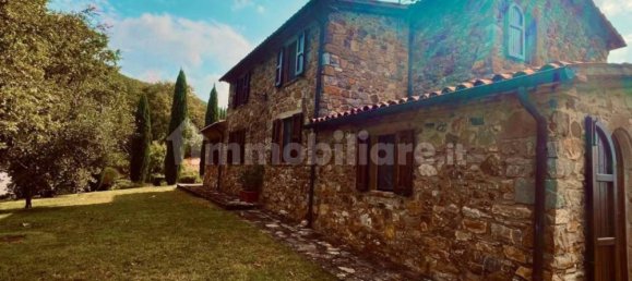 4 bedrooms House in Sorano, Italy No. 326037 5