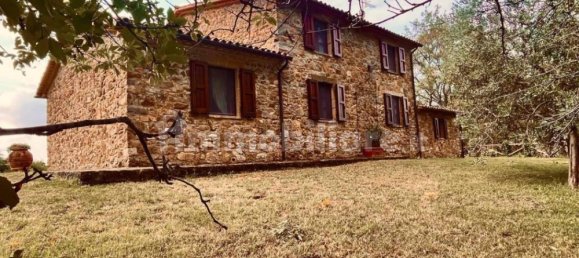 4 bedrooms House in Sorano, Italy No. 326037 11