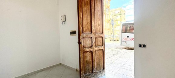 Edifício de 6 divisões em Palermo, Italy N.º 234196 52