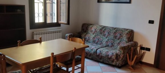 Apartamento de 1 dormitorio en Adria, Italy No. 8040 2