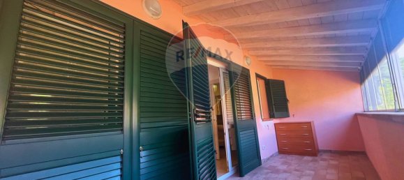3 Schlafzimmer Haus in Campo nell'Elba, Italy, Nr. 311655 20