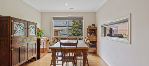 4 bedrooms House in Leongatha, Australia No. 1075 15