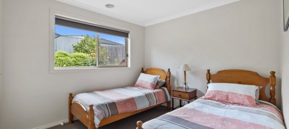 4 bedrooms House in Leongatha, Australia No. 1075 9