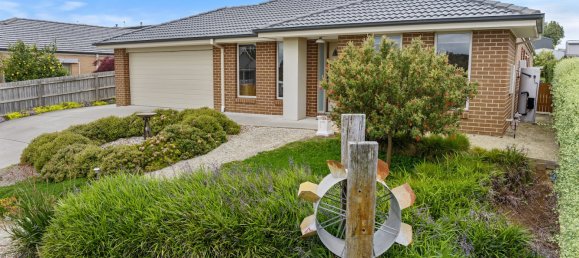 4 bedrooms House in Leongatha, Australia No. 1075 22