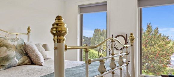 4 bedrooms House in Leongatha, Australia No. 1075 3