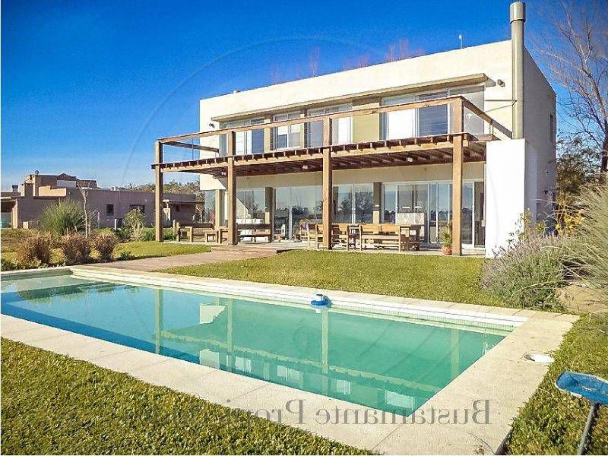 3 Schlafzimmer Haus in Tigre, Argentina, Nr. 94340