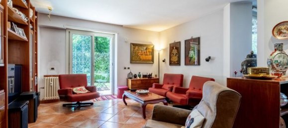 5 rooms Apartment in Rome, Italy No. 198020 24