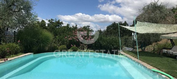 3 bedrooms House in Paciano, Italy No. 154336 18