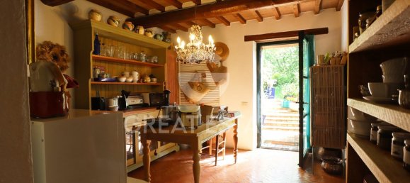 3 bedrooms House in Paciano, Italy No. 154336 23