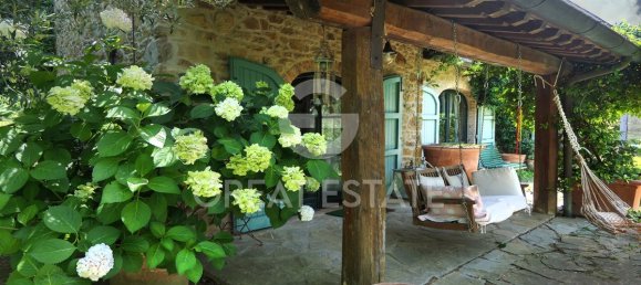 3 bedrooms House in Paciano, Italy No. 154336 10