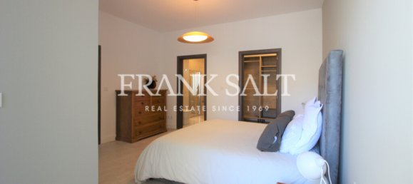 Apartamento de 3 dormitorios en Swieqi, Malta No. 6570 7