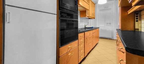 3-salle Appartement à Brigittenau, Austria No. 189976 2