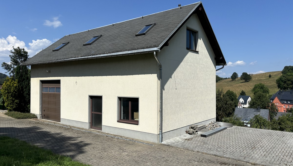 4 rooms Warehouse in Erzgebirgskreis, Germany No. 124962