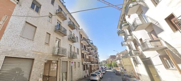 6 bedrooms Apartment in Novara, Italy No. 348307 2