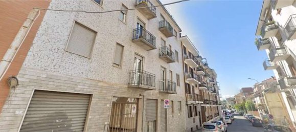 6 bedrooms Apartment in Novara, Italy No. 348307 4