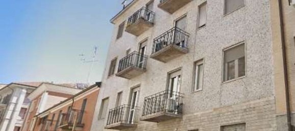 6 bedrooms Apartment in Novara, Italy No. 348307 5