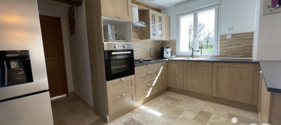 3 Schlafzimmer Haus in La Chapelle-sur-Loire, France, Nr. 68404 8