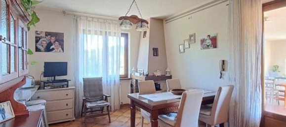 5 rooms Villa in Massarosa, Italy No. 280043 3