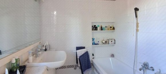 5 rooms Villa in Massarosa, Italy No. 280043 10