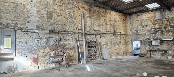 5 rooms House in Vendee, France No. 95659 3