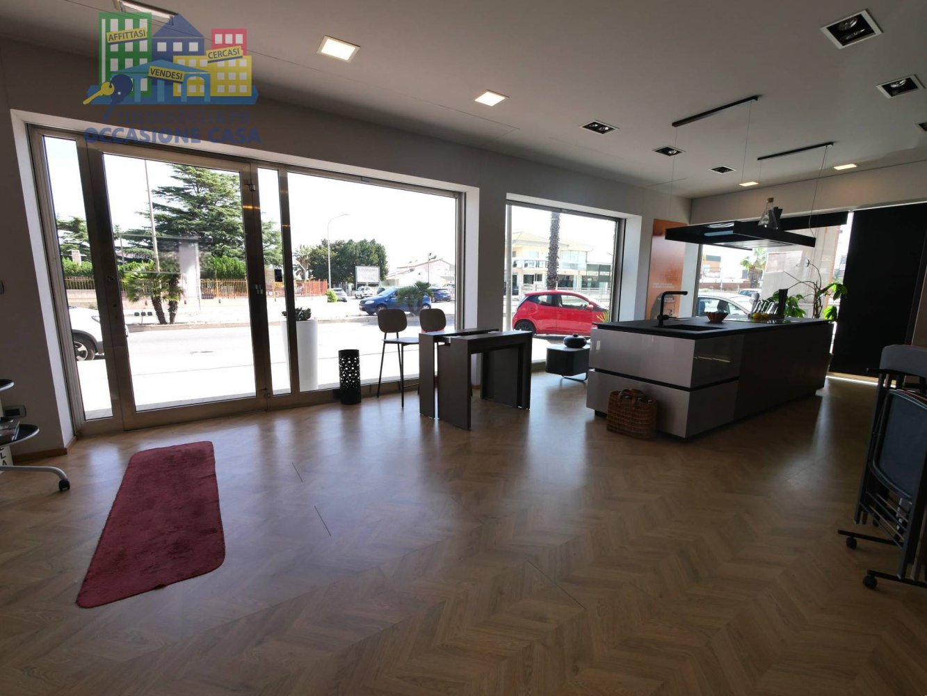 2-Zimmer Gewerbliche Immobilie in Ragusa, Italy, Nr. 305052