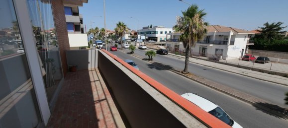 2-Zimmer Gewerbliche Immobilie in Ragusa, Italy, Nr. 305052 6