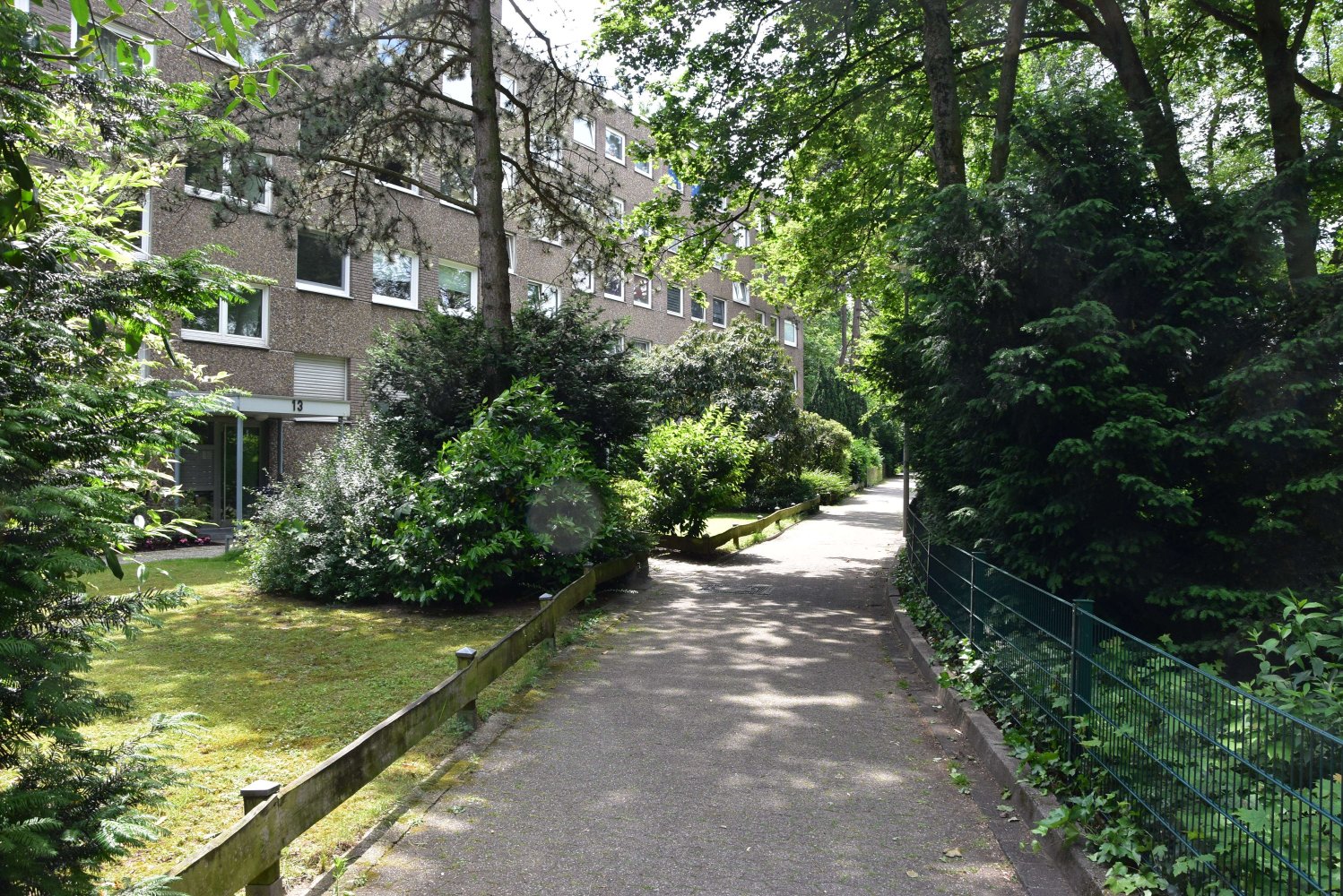 3 bedrooms Apartment in Dusseldorf, Germany No. 54621