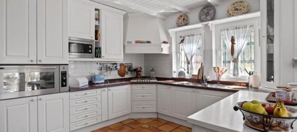 4 bedrooms House in Malaga, Spain No. 106501 6