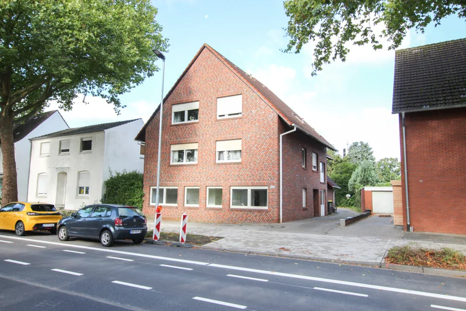 8-salle Bureau à County of Bentheim, Germany No. 284676