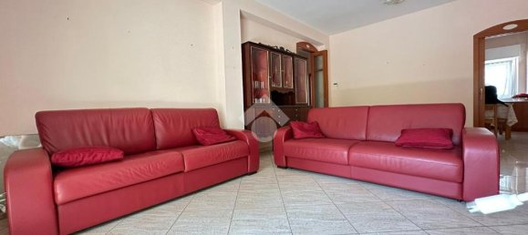 Apartamento de 3 dormitorios en Matera, Italy No. 318065 13