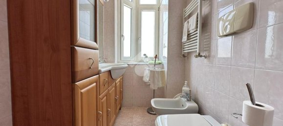 Apartamento de 3 dormitorios en Matera, Italy No. 318065 5