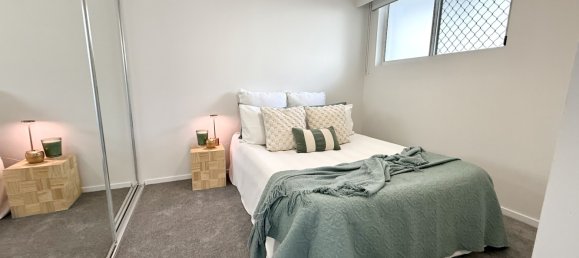 2 bedrooms Apartment in Biggera Waters, Australia No. 664 27