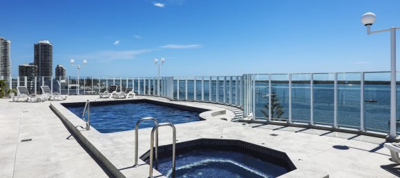 2 bedrooms Apartment in Biggera Waters, Australia No. 664 10