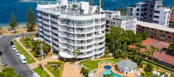 2 bedrooms Apartment in Biggera Waters, Australia No. 664 6