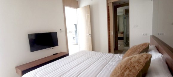 2 bedrooms Condo in Pattaya, Thailand No. 194 8