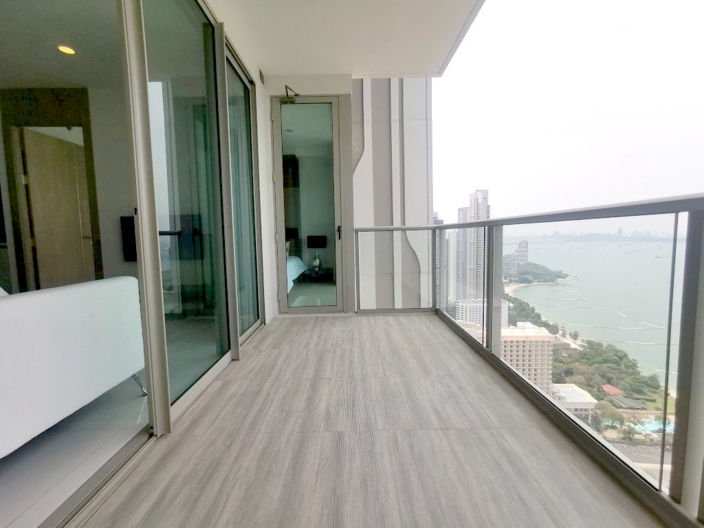 2 bedrooms Condo in Pattaya, Thailand No. 194