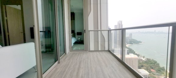 2 bedrooms Condo in Pattaya, Thailand No. 194 2