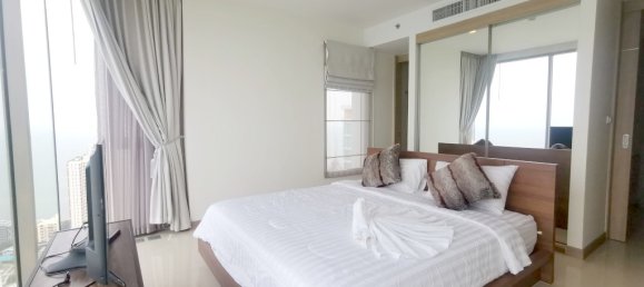2 bedrooms Condo in Pattaya, Thailand No. 194 7