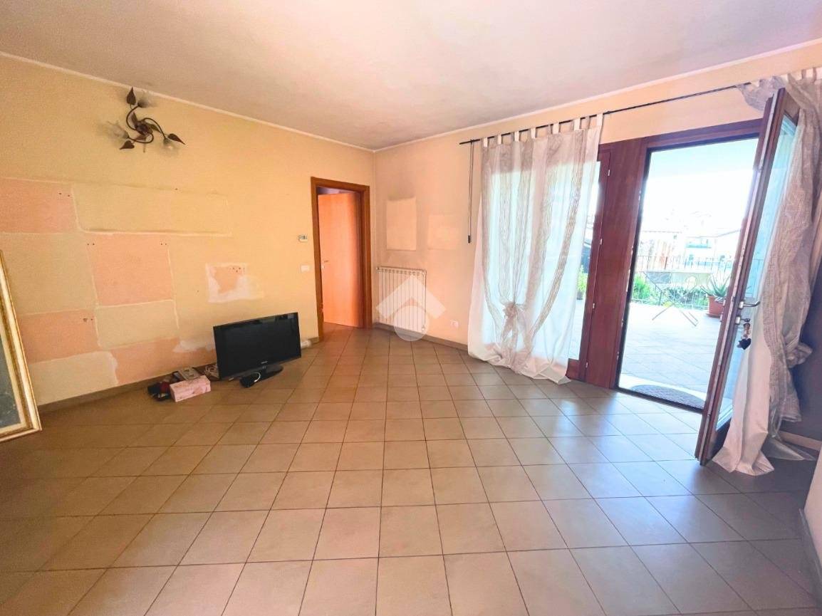 1 غرف نوم شقة في Saronno, Italy رقم 259496