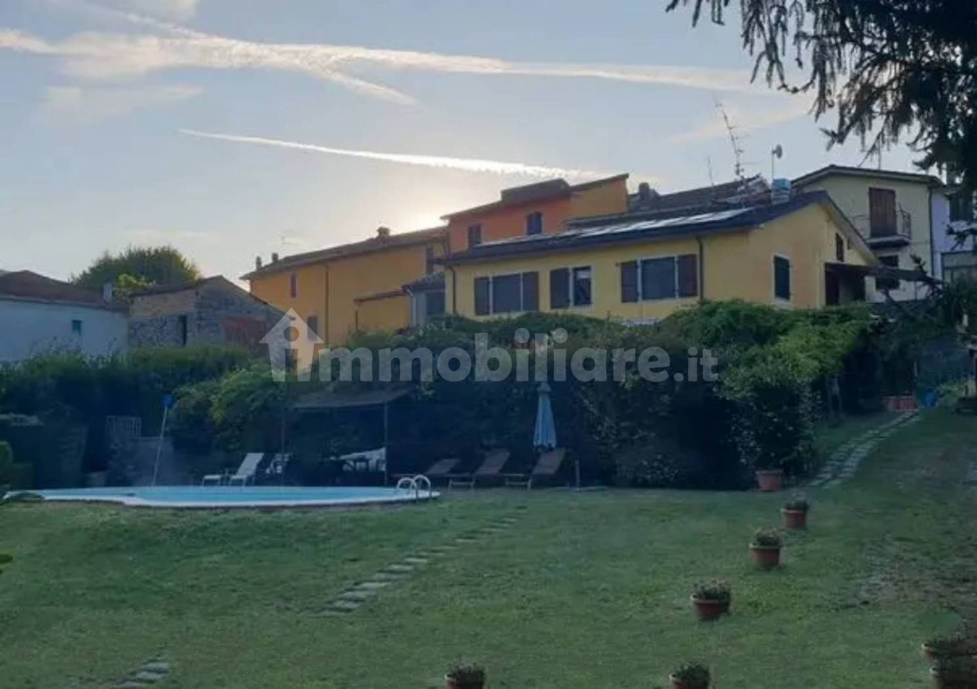 5 Schlafzimmer Villa in Aulla, Italy, Nr. 165664